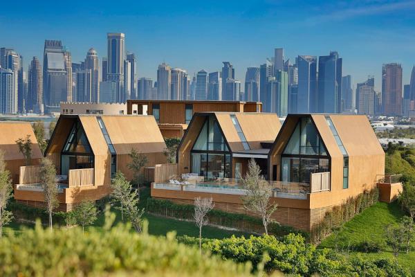 A la foto es mostra l'objecte Katara Hills Doha, Lxr Hotels & Resorts situat a la ciutat de Doha.
