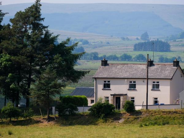 Na foto é possível ver o objeto Peter's Farmhouse localizado na cidade de Cookstown.