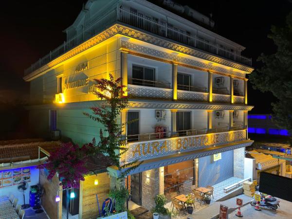 На фото показан объект Aura Boutique Hotel, расположенный в городе Сиде.