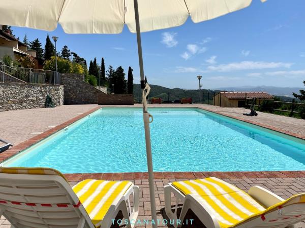 På billedet ses objektet Casa Lisa Poggio di Nocola Riparbella by ToscanaTour beliggende i byen Podere Dottrina.