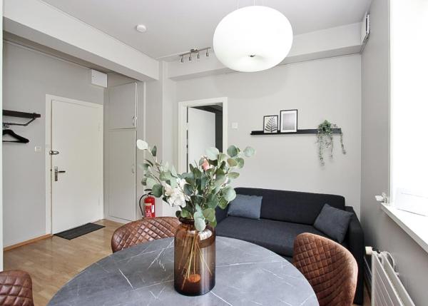 LL Properties - H99 Main Street Stay, Akureyri