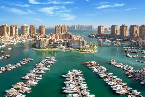 La photo montre l'objet The St. Regis Marsa Arabia Island, The Pearl Qatar situé dans la ville de Doha.