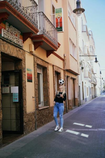 Nella foto è visibile l'oggetto LOFT HOSTAL Group situato nella città di Lloret de Mar.