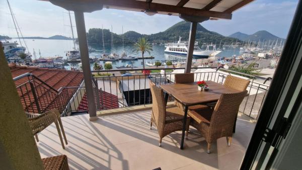 På billedet ses objektet VIEW ON SCORPIOS - Ktena Accomodation beliggende i byen Nydri.