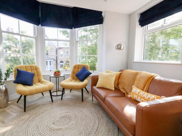 Photo 2 : Flat 6, Thornlow Heights
