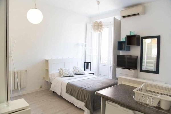 A la foto es mostra l'objecte Un Fascinante Estudio En Madrid Centro situat a la ciutat de Madrid.