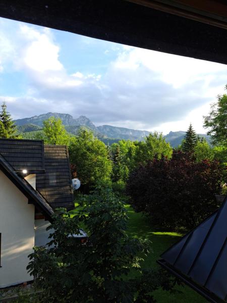 La photo montre l'objet Małe Żywczańskie 2 situé dans la ville de Zakopane.