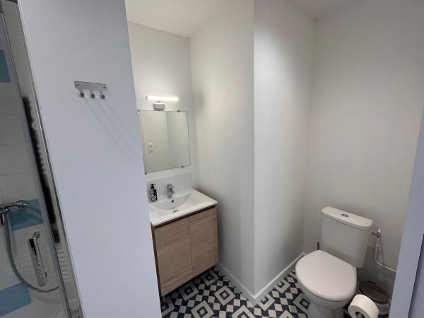 Foto 9: Studio récent, entièrement équipé, proche Chantiers et Airbus