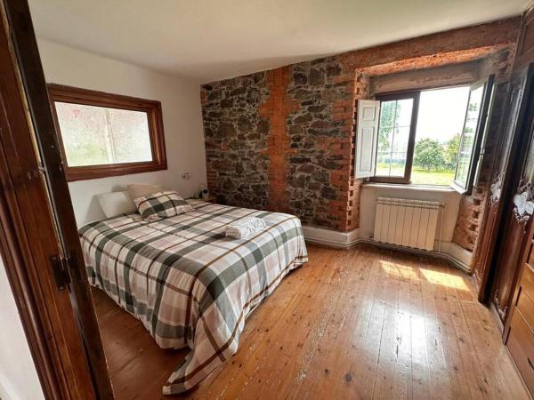 A la foto es mostra l'objecte Hermosa casa cerca del mar situat a la ciutat de Ranón.