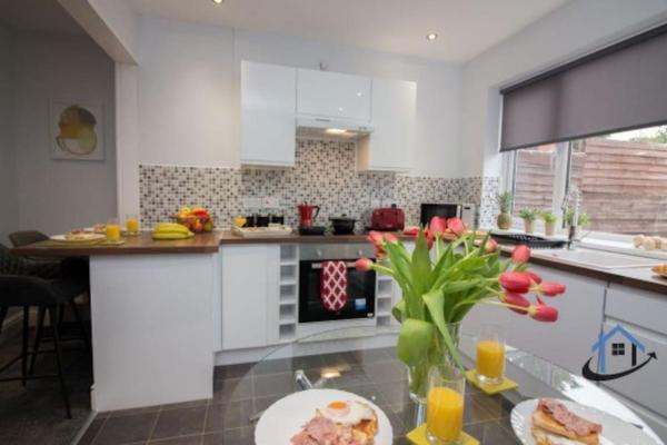 A la foto es mostra l'objecte Wheatley Casa, Nr Racecourse 3 bed, driveway situat a la ciutat de Doncaster.