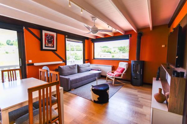 A la foto es mostra l'objecte Cantabria Collection - Precioso apartamento con jardín situat a la ciutat de Oruña.
