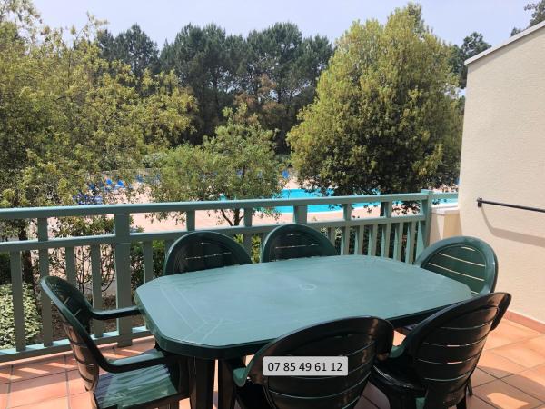 A la foto es mostra l'objecte Bel appartement lumineux à Vieux Boucau avec piscine chauffée - Résidence Domaine du Golf de Pinsolle situat a la ciutat de Soustons.