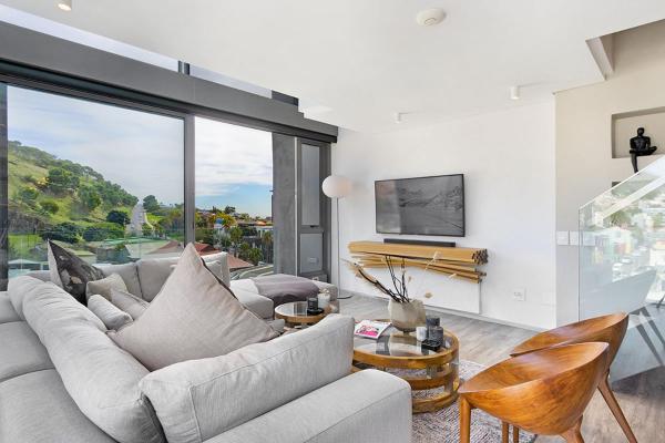Bilde 7: 702 on Strand Cape Town - Panoramic Mountain Views