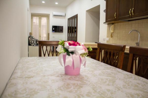 Almameda House Napoli, Naples