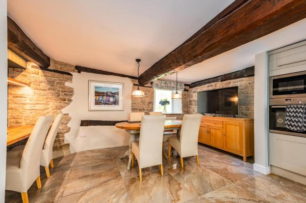 Foto 8: Spacious, luxury town centre Granary conversion