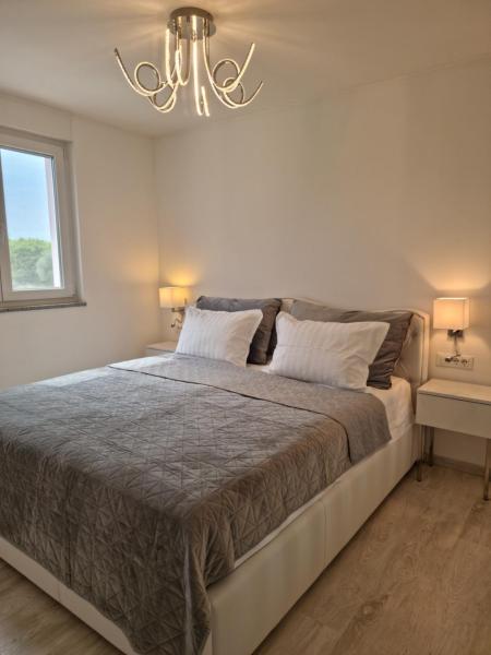 På billedet ses objektet Luxury Apartment Umag beliggende i byen Umag.