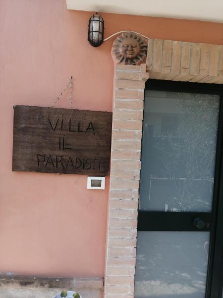 A la foto es mostra l'objecte IL PARADISO situat a la ciutat de Latina.