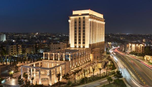 Nella foto è visibile l'oggetto Four Seasons Hotel Amman situato nella città di Amman.
