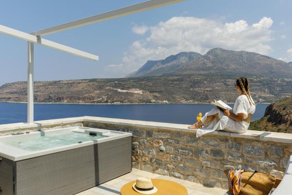 Nella foto è visibile l'oggetto Trapela Limeni Luxury Suites situato nella città di Limeni.