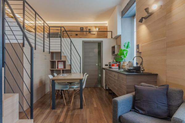 På bildet vises objektet Casa Viganò som ligger i byen Como.