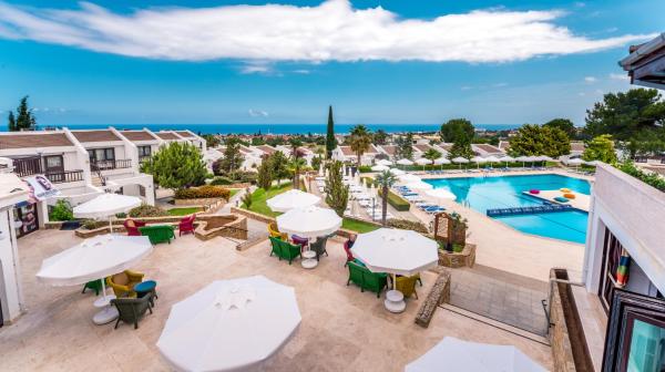 A la foto es mostra l'objecte The Olive Tree Hotel situat a la ciutat de Ayios Epiktitos.