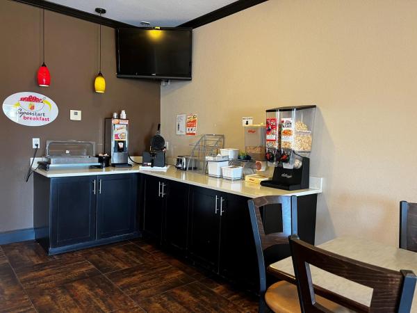 Fotografia 4: Super 8 by Wyndham Center