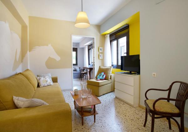 En la foto se muestra el objeto Live in Athens, PSYRRI Meet Me Here Apartments ubicado en la ciudad de Atenas.