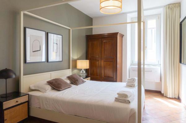 EasyTopStay - Piazza Navona Charming Apartment, Rome