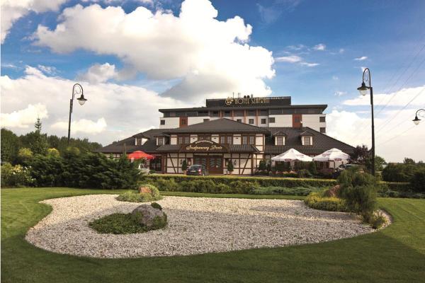 På billedet ses objektet Hotel Szafran beliggende i byen Czeladź.