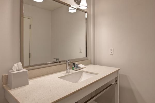Foto 6: Four Points by Sheraton Peoria