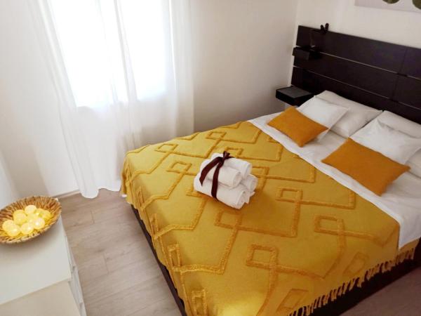 照片显示了位于Split市的NEW! Apartment TerraZen Split - free car parking物件。