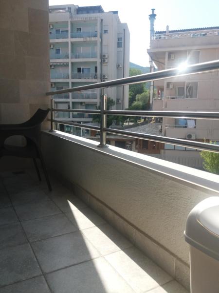 Kuva 2: Sofia apartment