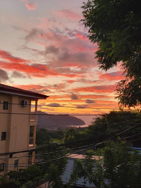 A la foto es mostra l'objecte Villa Roberto Vista Hermosa situat a la ciutat de Sardinal.