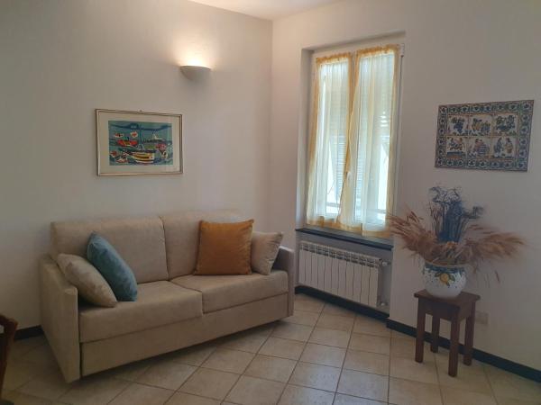 Nella foto è visibile l'oggetto LA CASA DI MINA situato nella città di Vernazza.