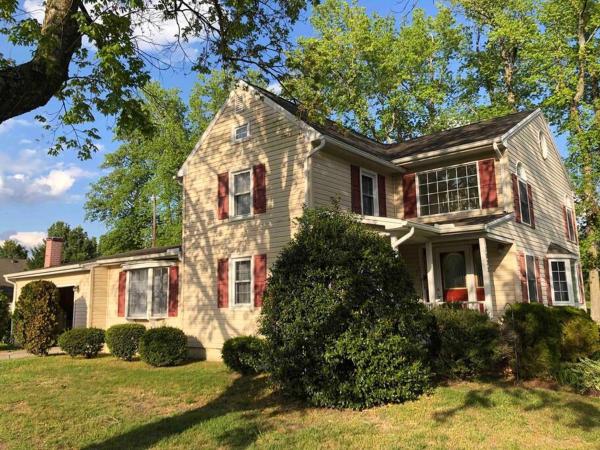 A la foto es mostra l'objecte Peaceful 3BR Home Near SU, Sports Fields, Civic Center, Zoo & Ocean City situat a la ciutat de Salisbury.