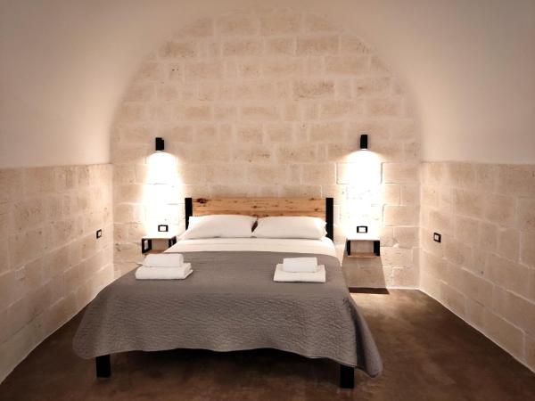 A la foto es mostra l'objecte Minuetto 16 situat a la ciutat de Ostuni.