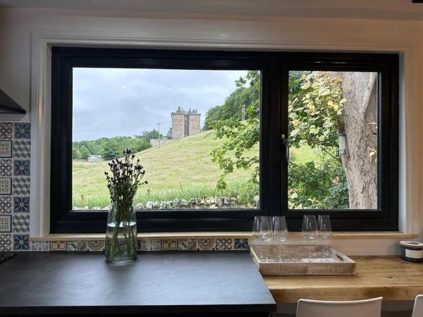 A la foto es mostra l'objecte Borthwick Farm Cottage Pottery situat a la ciutat de Borthwick.