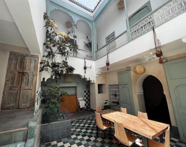 En la foto se muestra el objeto Riad Nadara, superbe riad au coeur de la medina! ubicado en la ciudad de Marrakech.
