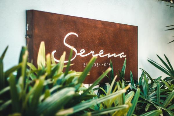 Serena Buzios - Londres