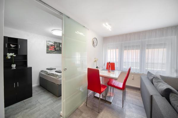 A la foto es mostra l'objecte Centroom Pécs Apartman situat a la ciutat de Pécs.
