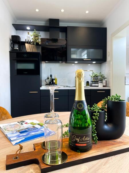 Auf dem Foto ist das Objekt Ferienwohnung Domizil am Delft II Emden in der Stadt Emden zu sehen.