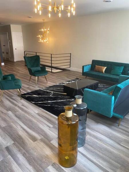 A la foto es mostra l'objecte Modern & Luxurious 1 Bedroom in the Heart of Short North situat a la ciutat de Columbus.
