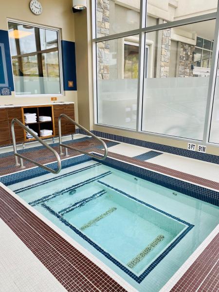 Zdjęcie 5: Four Points by Sheraton Kelowna Airport