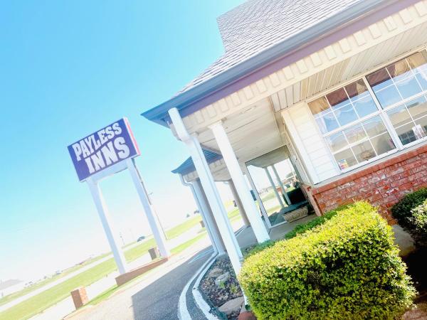 A la foto es mostra l'objecte PAYLESS INN situat a la ciutat de Kingfisher.
