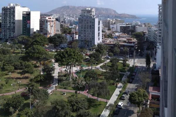 A la foto es mostra l'objecte Barranco landscape suite boardwalk situat a la ciutat de Lima.
