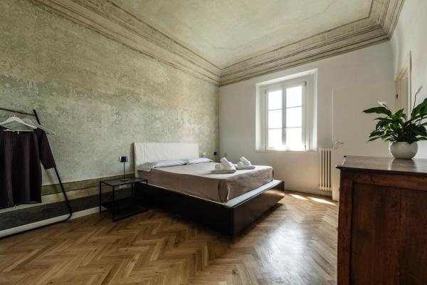 A la foto es mostra l'objecte La Camera Verde situat a la ciutat de Pisa.