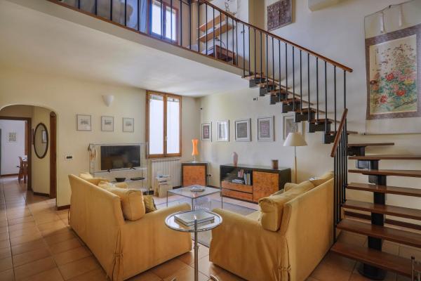 Charming Apartment in Oltrarno, Florenz
