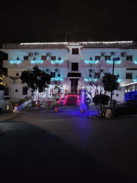 A la foto es mostra l'objecte Hotel Souvenir situat a la ciutat de Ercolano.