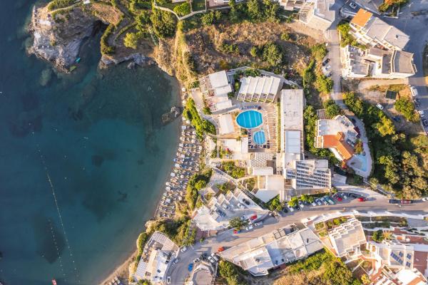 På billedet ses objektet Bali Beach and Sofia Village beliggende i byen Balíon.