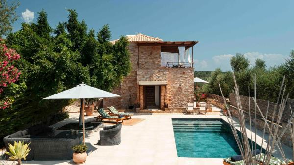 La photo montre l'objet Peroulia Stone Villa Koroni - Grèce, Péloponnèse situé dans la ville de Koroni.